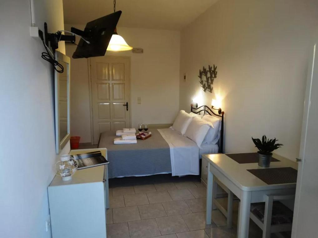 Castelopetra Aparthotel Katapola Luaran gambar