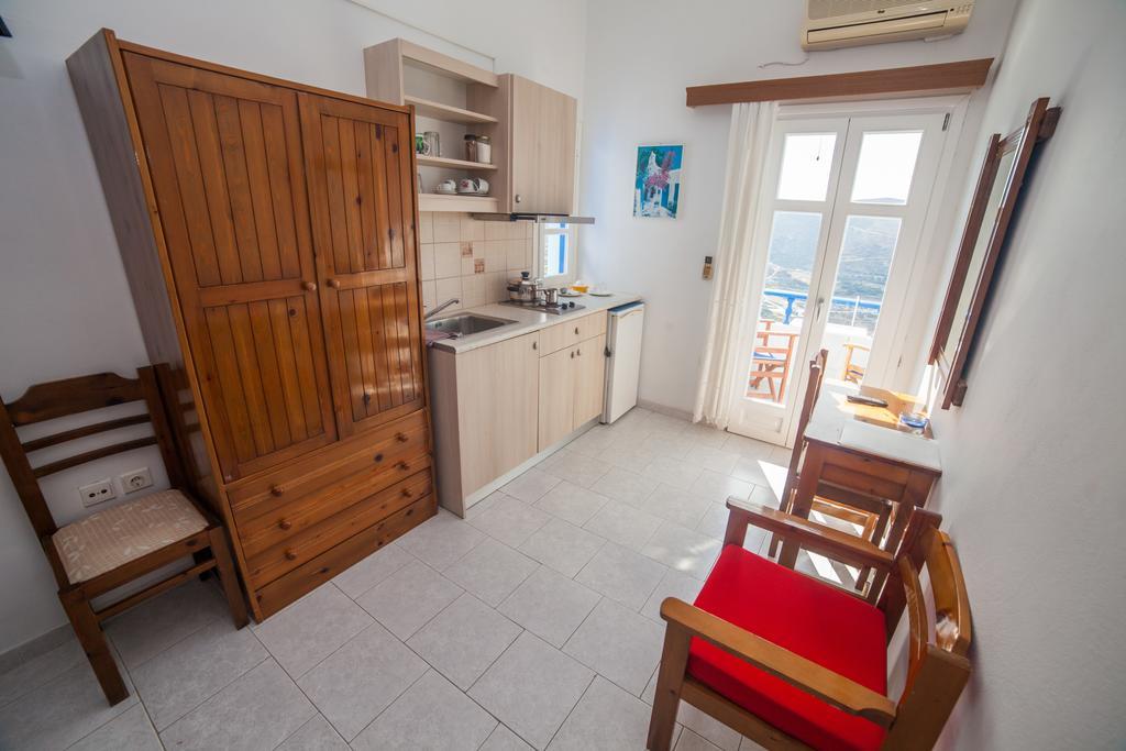 Castelopetra Aparthotel Katapola Luaran gambar