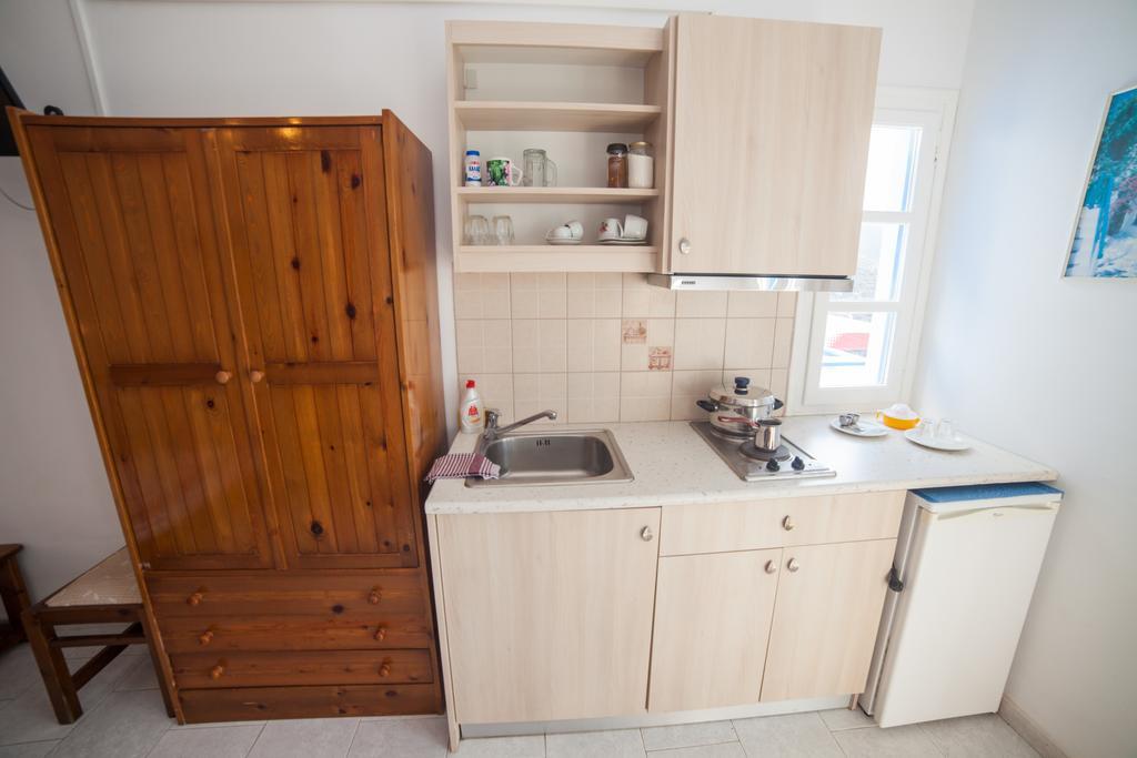 Castelopetra Aparthotel Katapola Luaran gambar