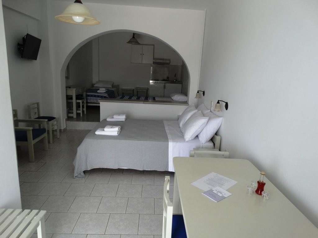 Castelopetra Aparthotel Katapola Luaran gambar