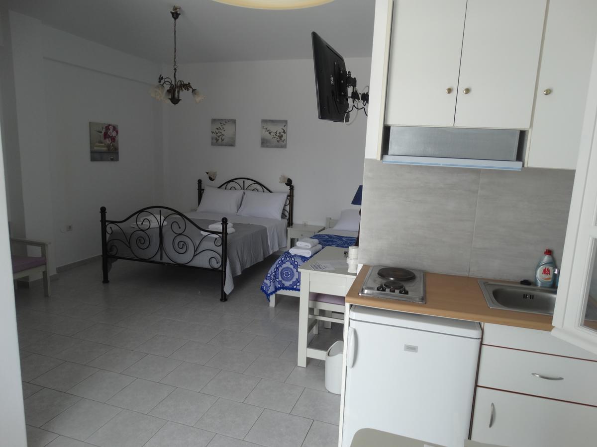 Castelopetra Aparthotel Katapola Luaran gambar