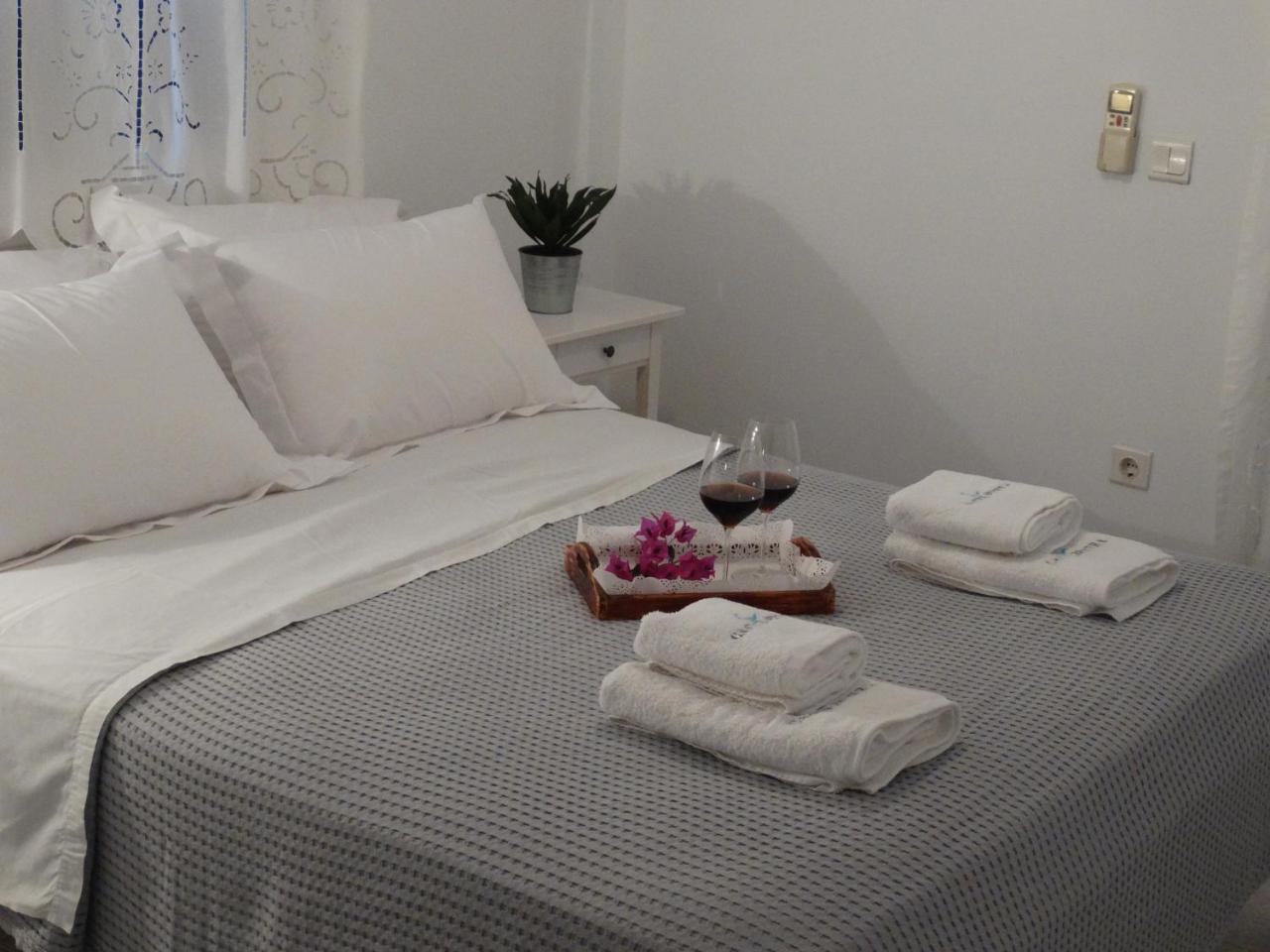Castelopetra Aparthotel Katapola Luaran gambar